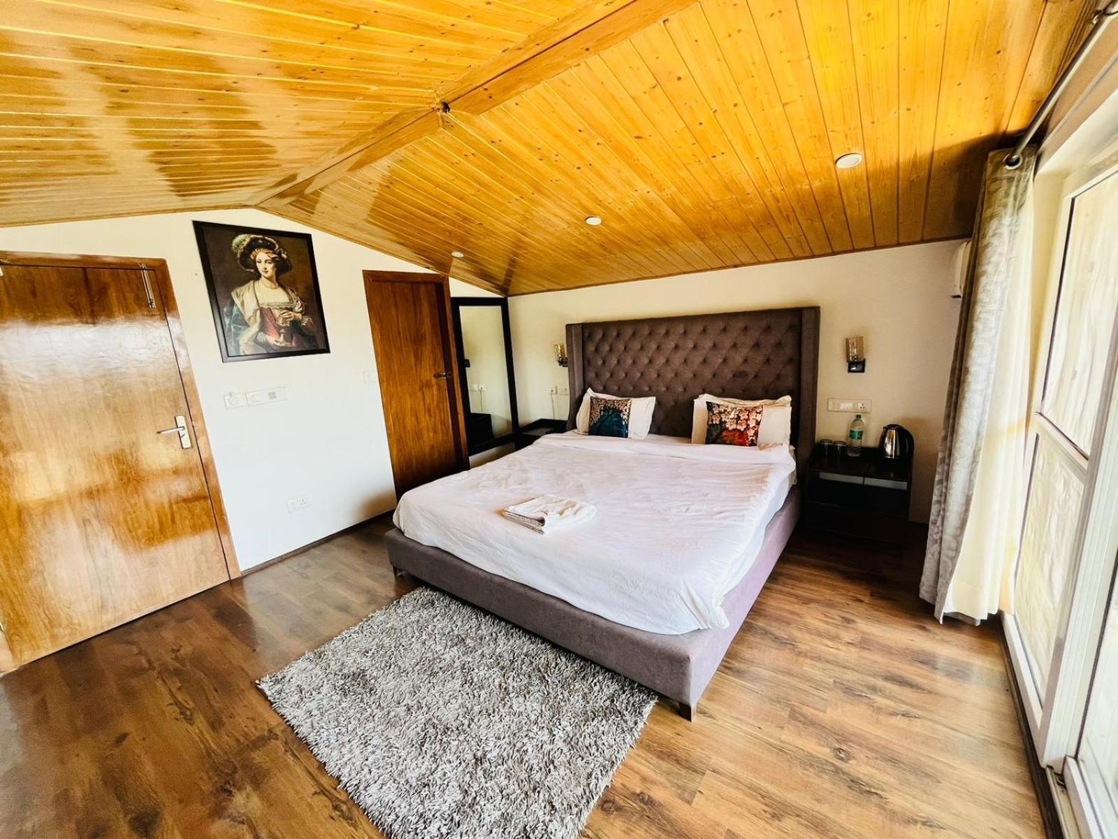 Bed and Breakfast Weekend Vibes Kasauli Exterior foto