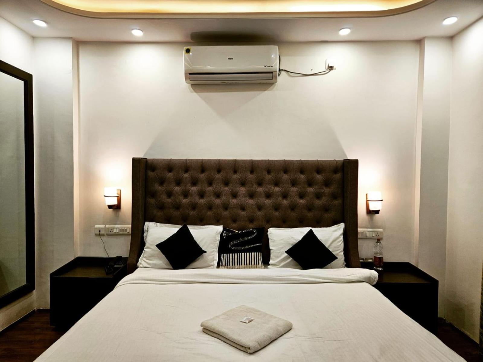 Bed and Breakfast Weekend Vibes Kasauli Exterior foto